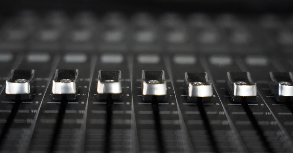 mixing console studio