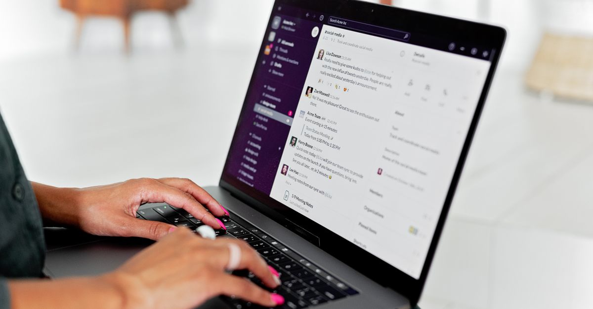 laptop email inbox contacts