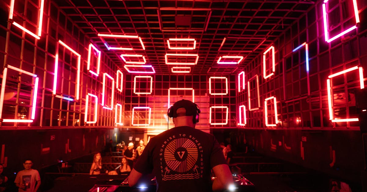 techno club neon